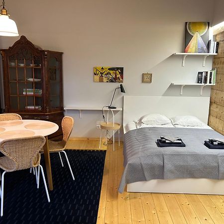 Sisters Beach Apartments Liepāja Екстериор снимка